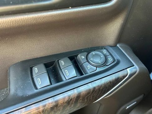 Used 2019 GMC Sierra 1500 Denali w/ Denali Ultimate Package AWD/4WD image 16