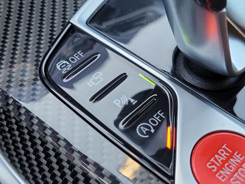 Used 2021 BMW M4 Competition w/ Executive Package image 28