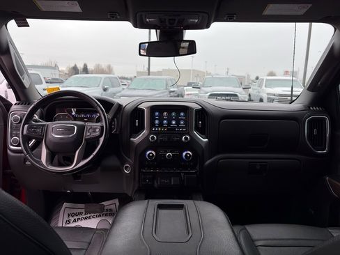 Used 2022 GMC Sierra 3500 Denali image 24