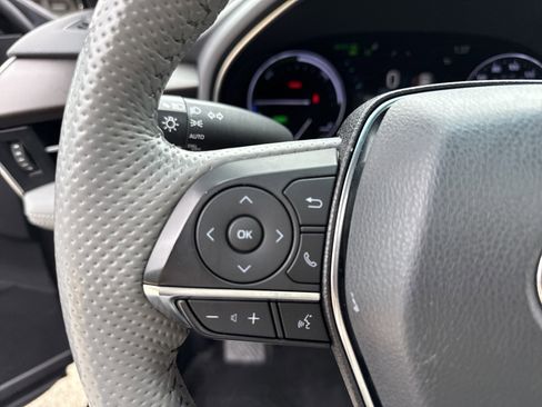 Used 2022 Toyota Avalon Limited w/ Advanced Safety Package FWD image 24