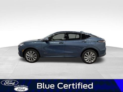 Used 2025 Buick Envista Avenir FWD image 3