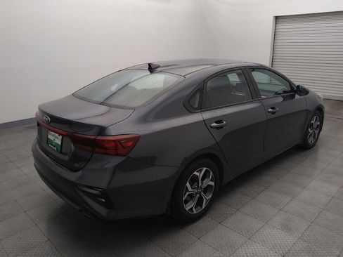 Used 2021 Kia Forte LXS FWD image 9
