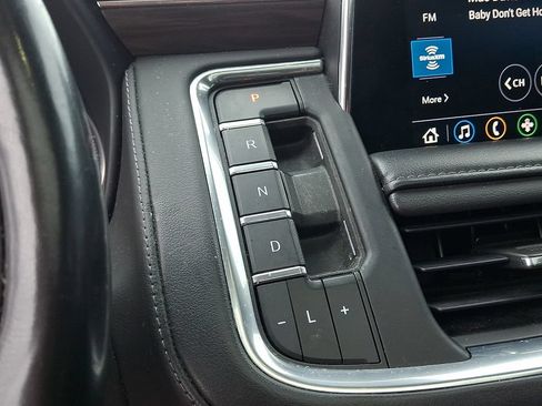 Used 2021 Chevrolet Tahoe LT w/ LT Signature Package AWD/4WD image 16