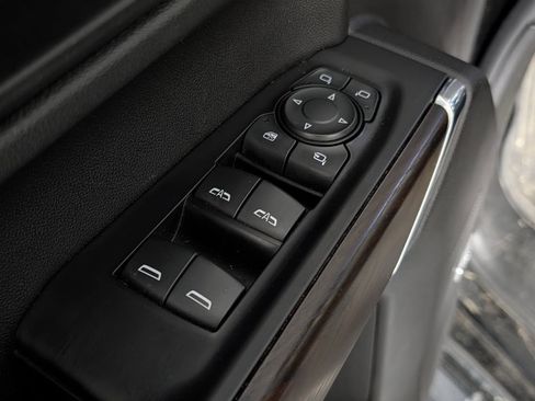 Used 2020 GMC Sierra 1500 SLT w/ SLT Premium Plus Package image 24