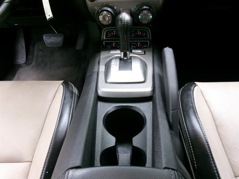Used 2015 Chevrolet Camaro LT w/ RS Package RWD image 20