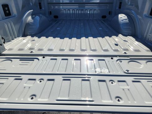 New 2026 Ford F250 Lariat w/ Chrome Package image 27