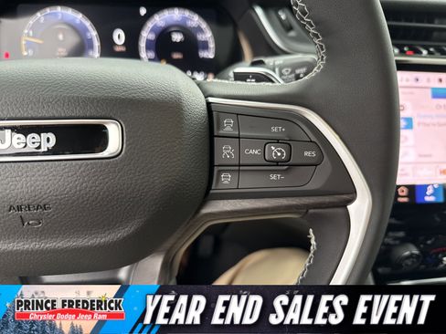 New 2025 Jeep Grand Cherokee L Limited image 28