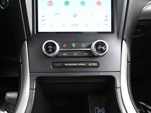 Used 2022 Ford Edge SEL w/ Convenience Package image 29