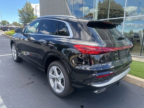 New 2025 Audi Q5 Premium Plus image 4