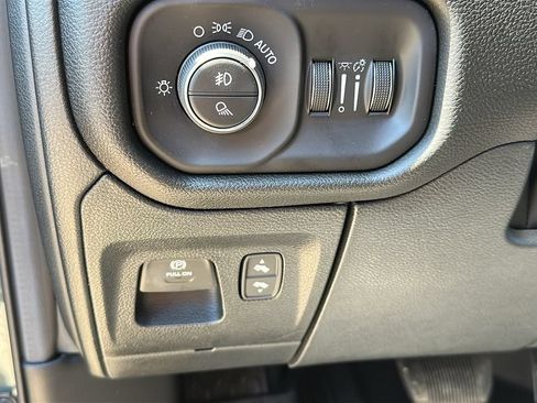 Used 2026 RAM 1500 Big Horn AWD/4WD image 14
