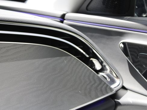 New 2025 Mercedes-Benz E 350 Sedan image 21