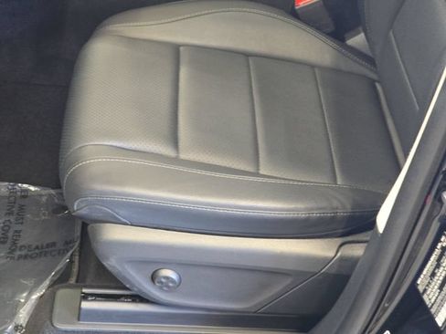 Used 2024 Mercedes-Benz GLE 350 4MATIC image 32
