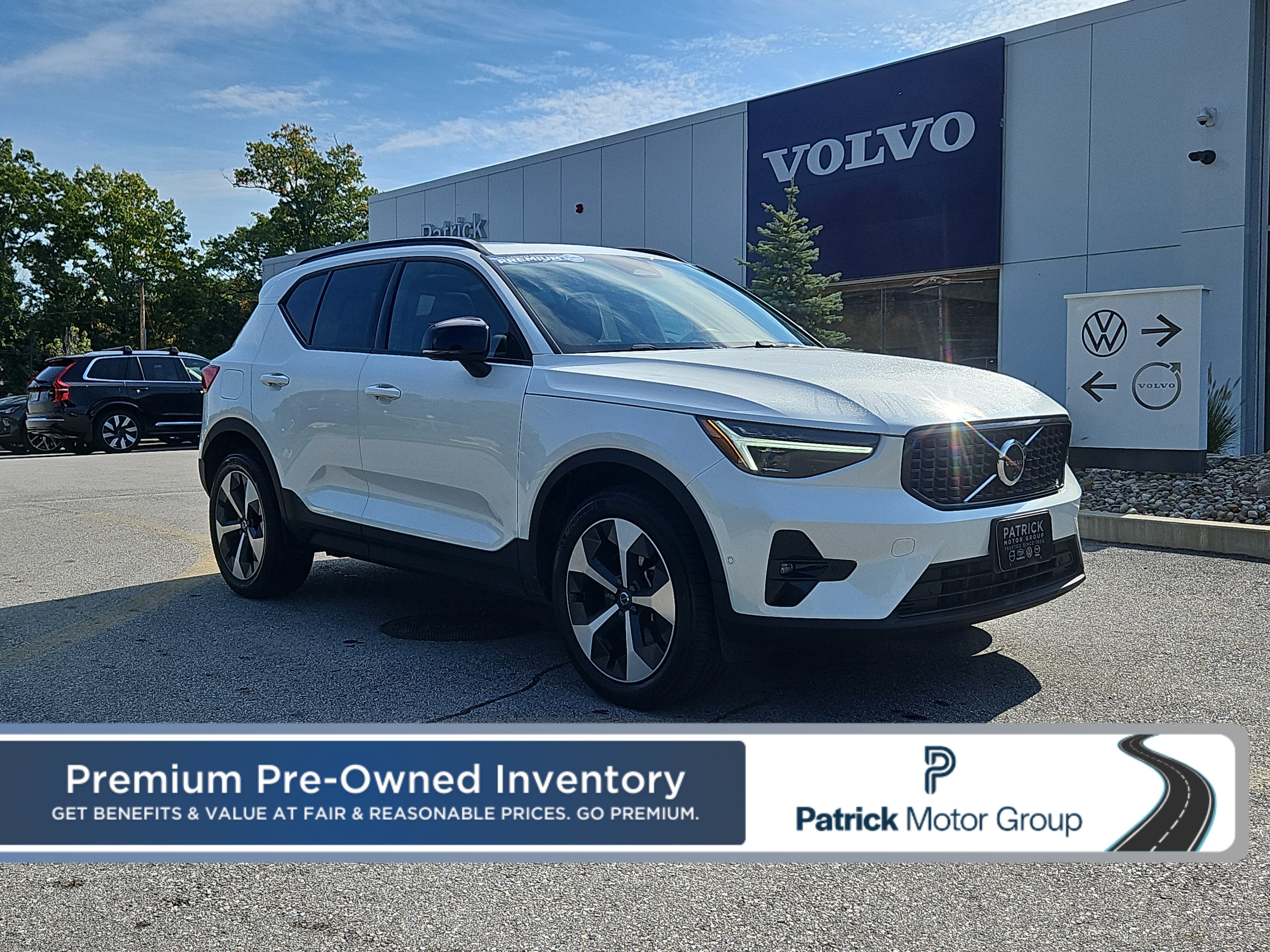 Used 2026 Volvo XC40 B5 Plus w/ Protection Package Premier AWD/4WD 360° Tour