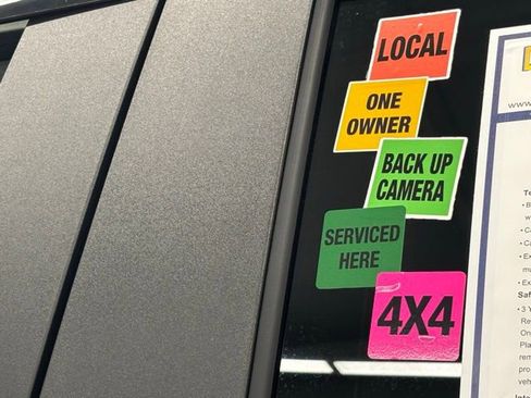 Used 2024 GMC Sierra 1500 Pro w/ Pro Value Package image 8