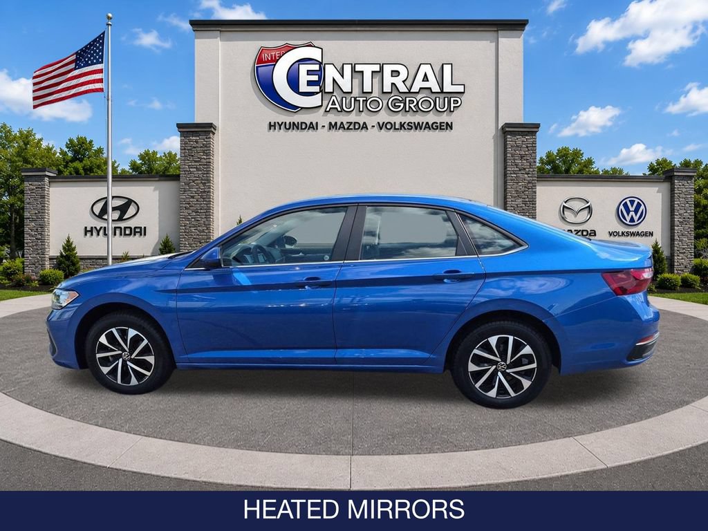 Used 2023 Volkswagen Jetta S FWD image 5
