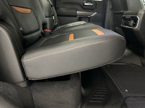 Used 2022 GMC Sierra 2500 AT4 image 49