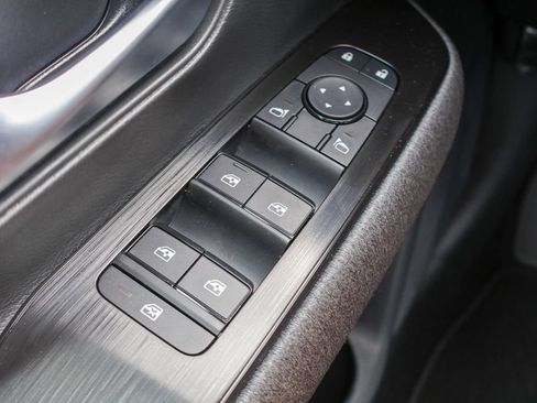 New 2026 Nissan Kicks SV AWD/4WD image 12