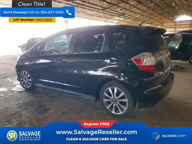 Used 2013 Honda Fit Sport image 3