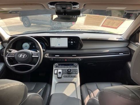 Used 2024 Hyundai Palisade SEL w/ Premium Package FWD image 14