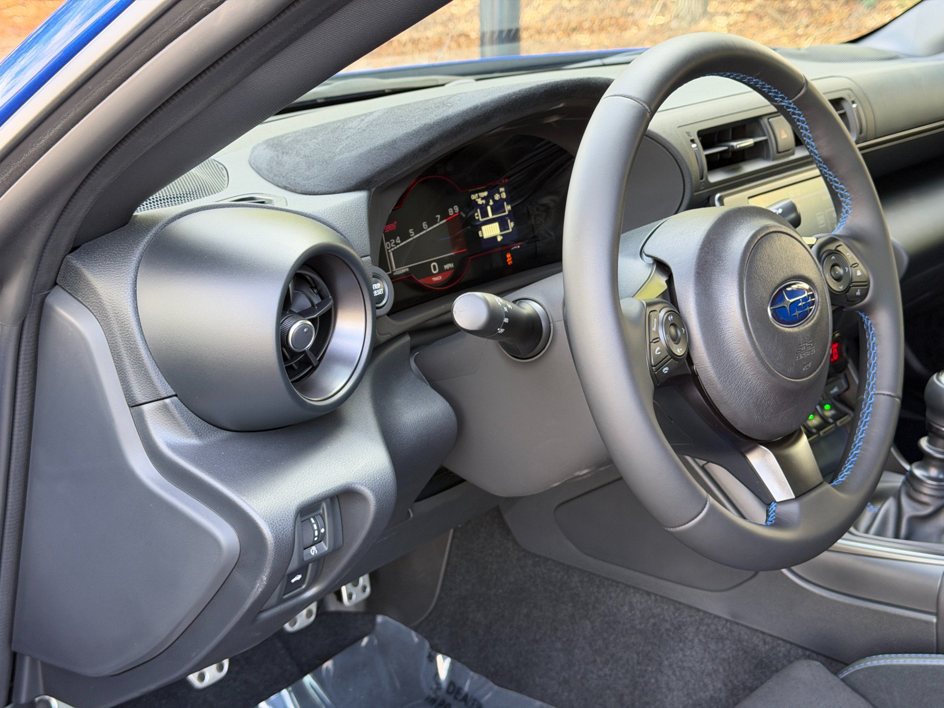 Used 2025 Subaru BRZ tS RWD image 33