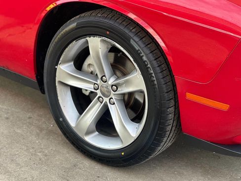 Used 2016 Dodge Challenger SXT w/ Super Sport Group (SS/T) image 7