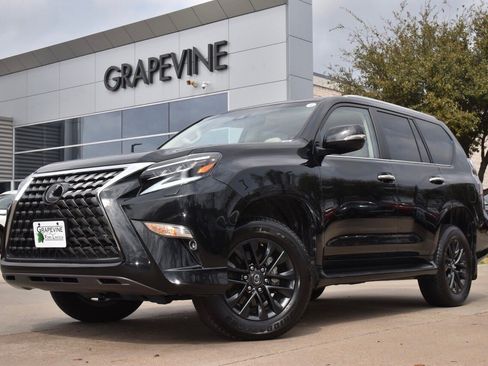 Used 2023 Lexus GX 460 Premium w/ Premium Package image 2