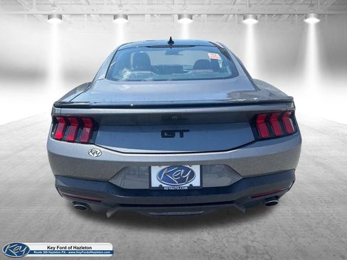 Used 2025 Ford Mustang GT Premium RWD image 7