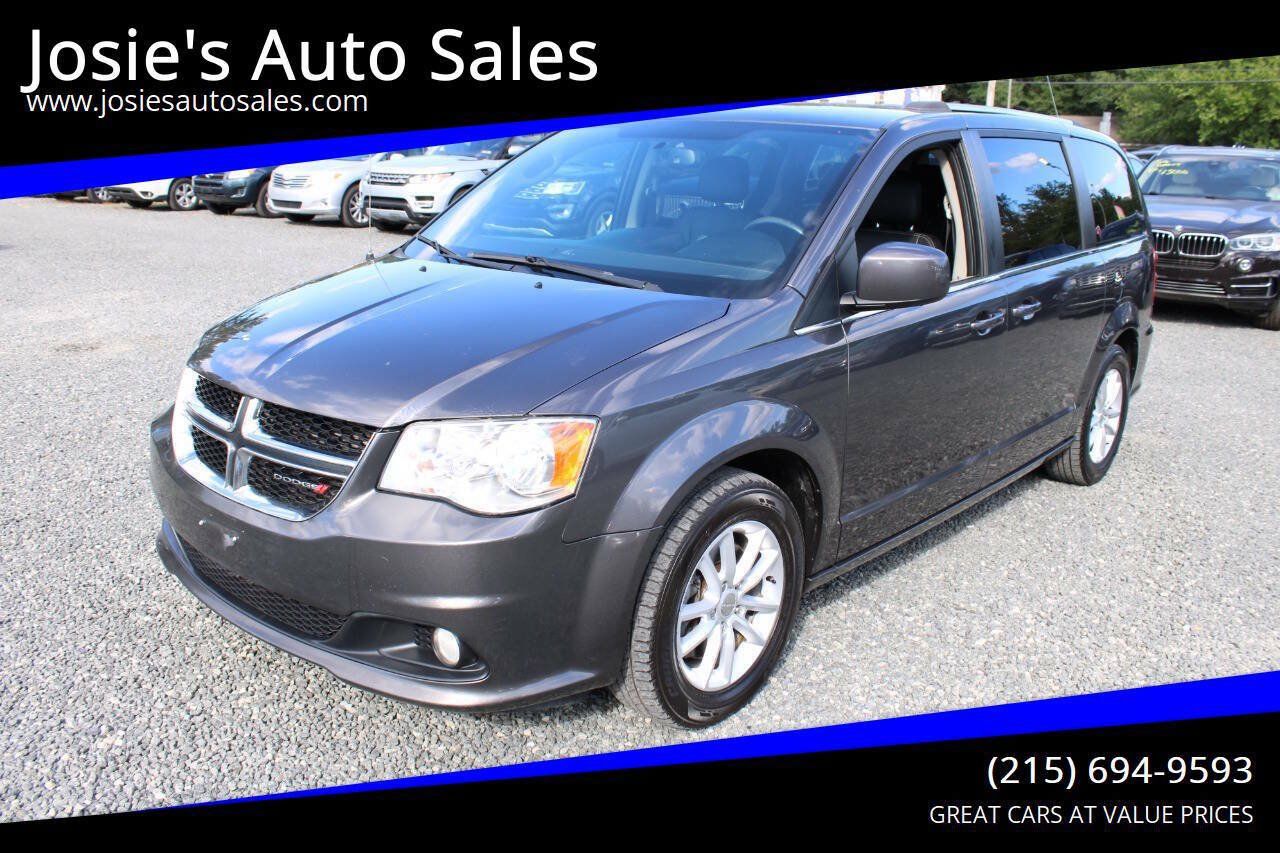 Used 2018 Dodge Grand Caravan SXT FWD image 1