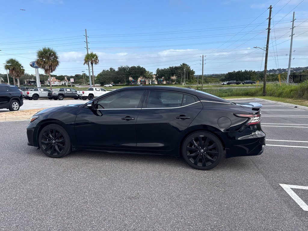 Used 2020 Nissan Maxima SR w/ Sport Mat Group FWD image 4