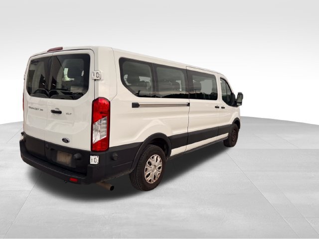 Used 2024 Ford Transit 350 XLT RWD image 5