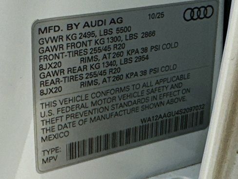 Used 2025 Audi Q5 Premium Plus w/ Premium Plus AWD/4WD image 49