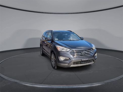 Used 2015 Hyundai Santa Fe GLS w/ Option Group 02 image 2