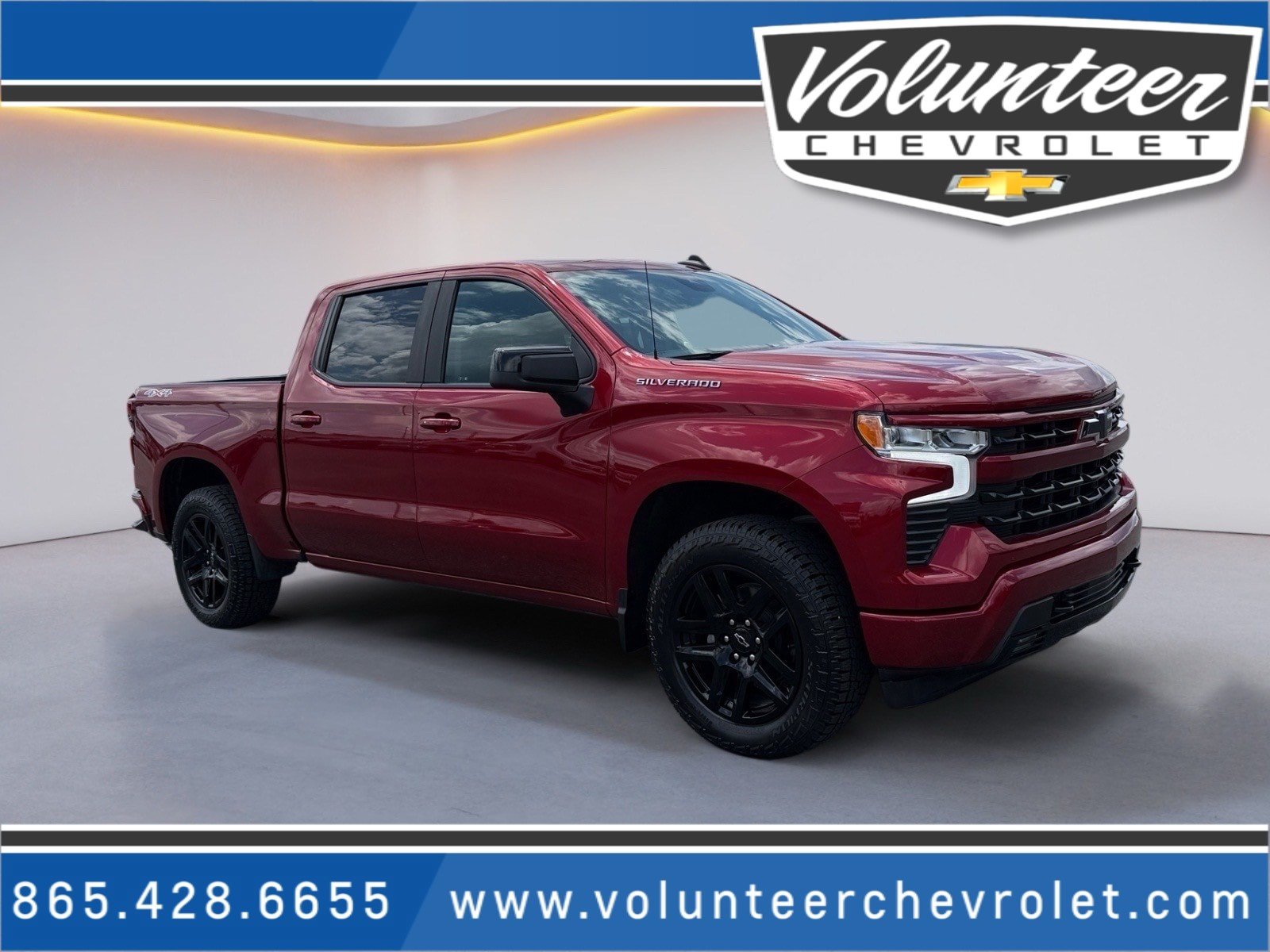 Used 2024 Chevrolet Silverado 1500 RST AWD/4WD image 1