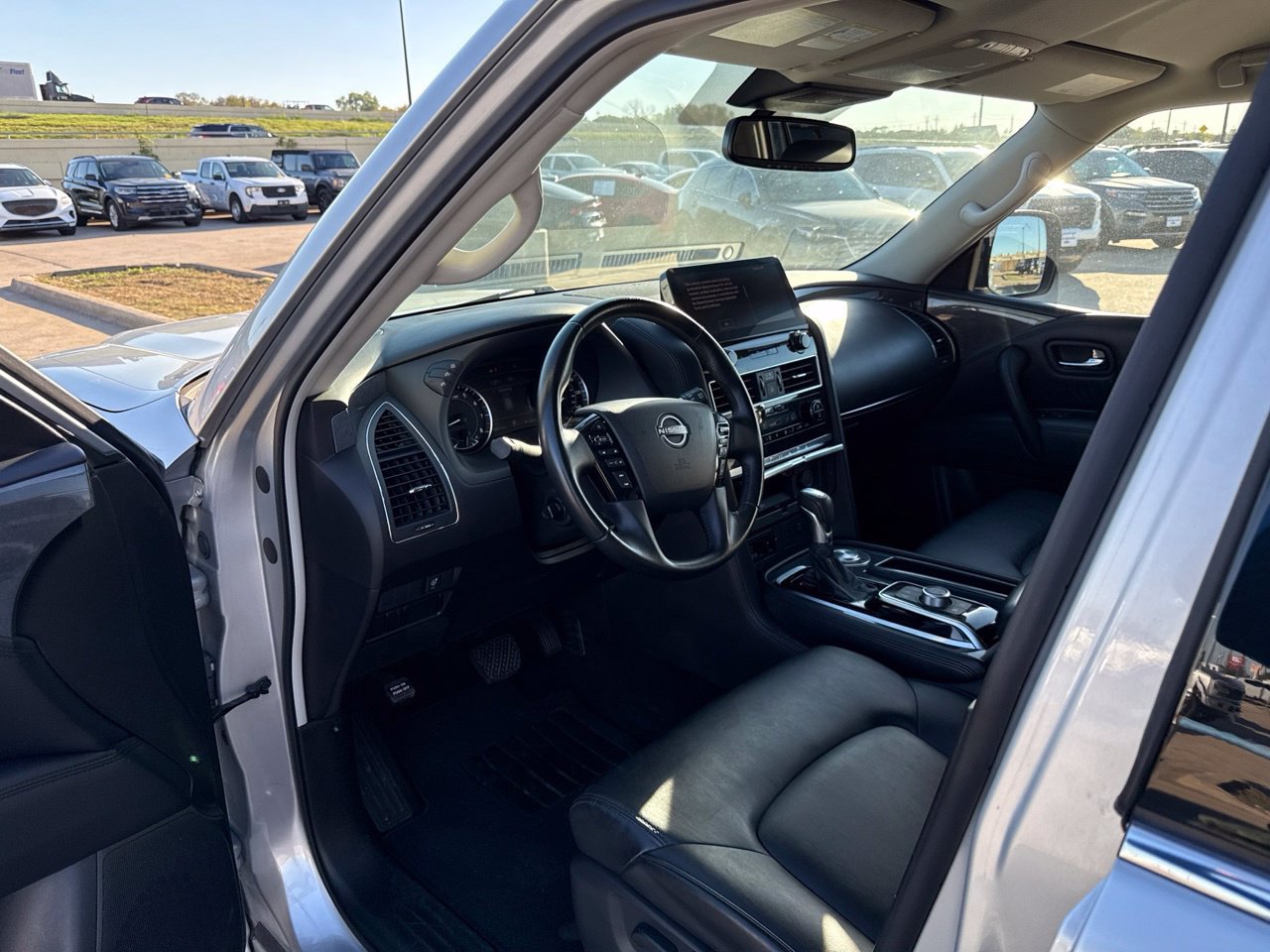 Used 2024 Nissan Armada SV RWD image 20