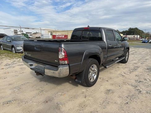 Used 2013 Toyota Tacoma 4x4 Double Cab w/ Limited Pkg image 5