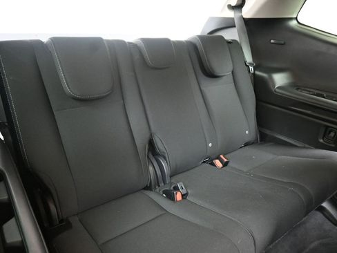 Certified 2024 Subaru Ascent Premium w/ Convenience Package image 17