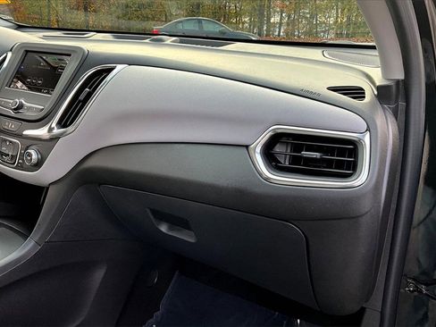 Certified 2024 Chevrolet Equinox LS image 23