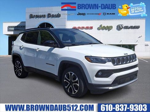 Certified 2023 Jeep Compass Limited AWD/4WD image 1