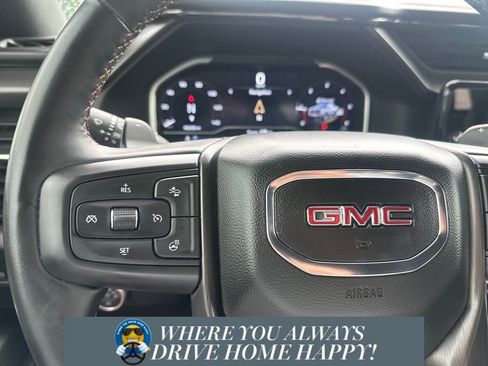 Used 2023 GMC Sierra 1500 AT4 w/ AT4 Premium Package AWD/4WD image 13