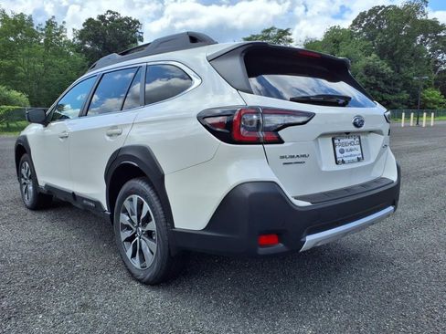 New 2025 Subaru Outback Limited image 14