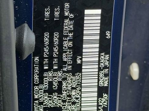 Used 2023 Toyota 4Runner Limited image 28