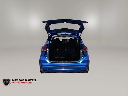 Used 2022 Nissan Kicks S FWD image 8