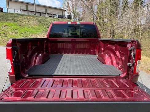 Used 2021 RAM 1500 Big Horn image 8