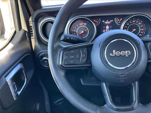 Used 2020 Jeep Wrangler Unlimited Sport image 24