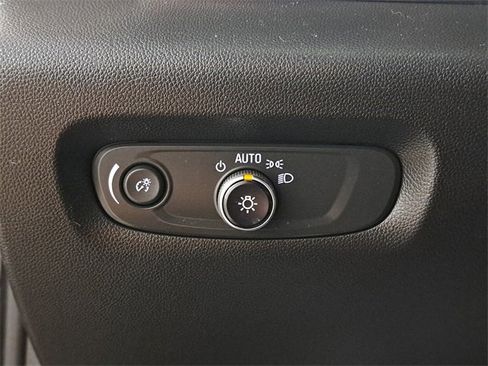 Used 2022 Chevrolet Traverse Premier w/ Redline Edition image 25