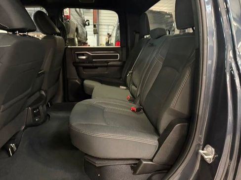 Certified 2025 RAM 2500 Big Horn AWD/4WD image 33
