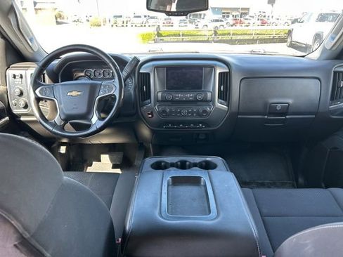 Used 2018 Chevrolet Silverado 2500 LT w/ LT Fleet Convenience Package image 14