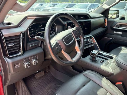 Used 2023 GMC Sierra 1500 Denali w/ Technology Package AWD/4WD image 19
