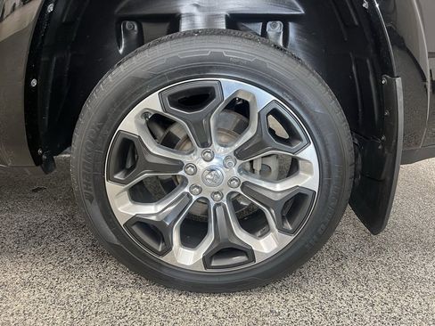 Used 2022 RAM 1500 Limited image 22