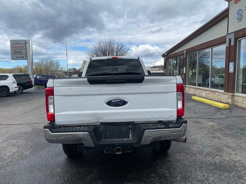 Used 2019 Ford F250 XL w/ XL Value Package image 6